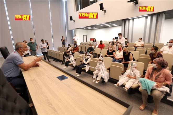 Mezitli’de gençlerin iyilik hareketi 15 miniğin sünnet olmasını sağladı