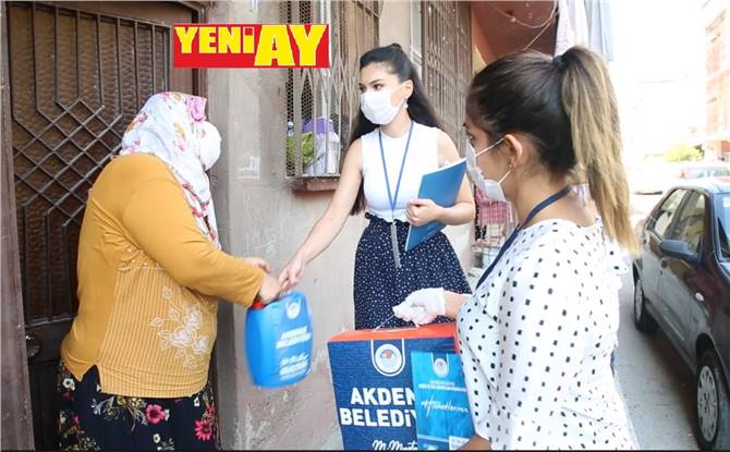 AKDENİZ’DE İHTİYAÇ SAHİBİ AİLELERE